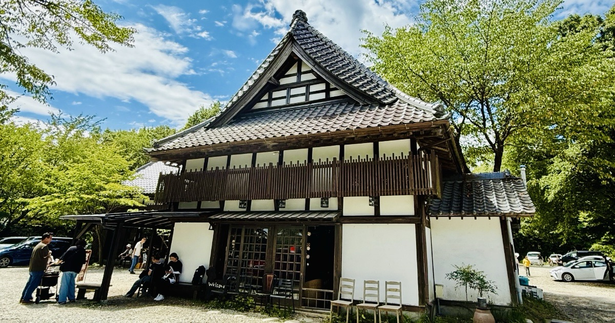 五色庵の古民家の外観